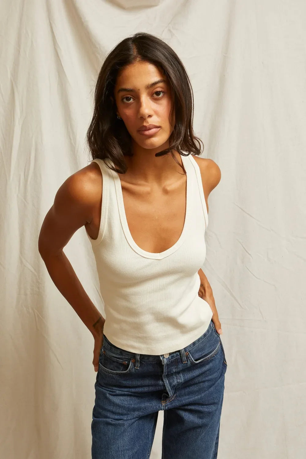 blondie v-neck
