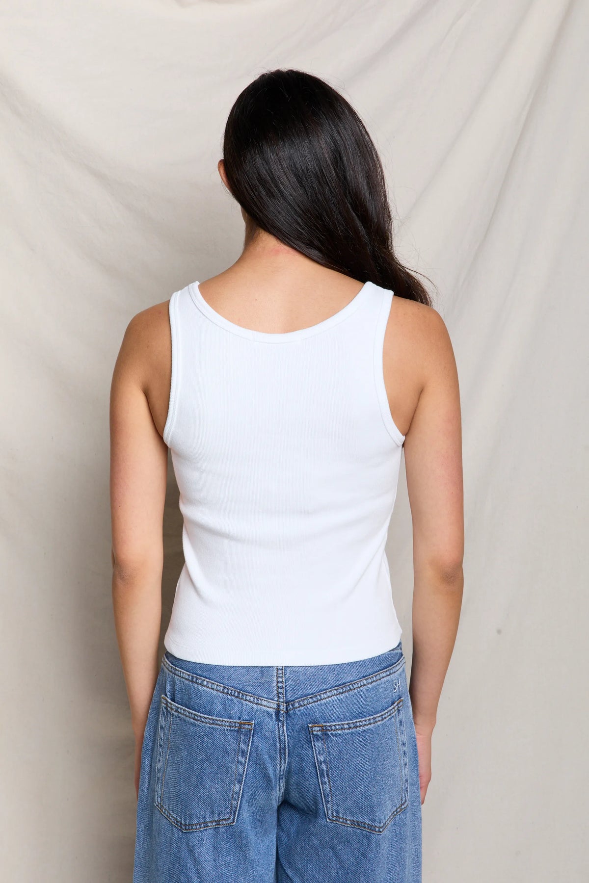 blondie v-neck