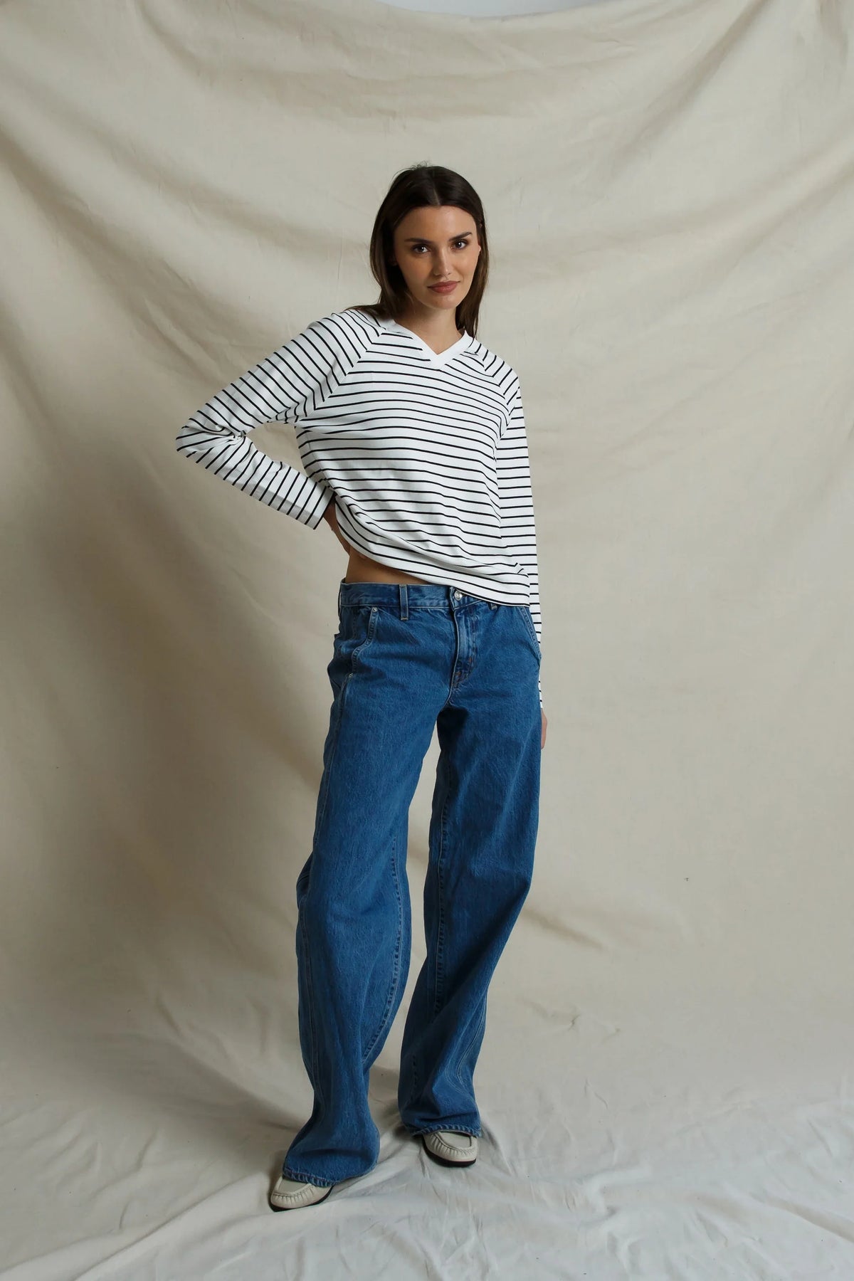 white_black_stripe